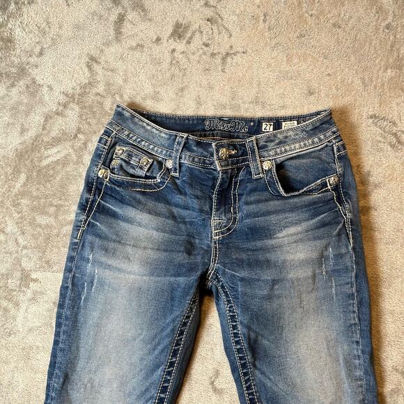 Miss Me Sz 27 Mid Rise Cropped Distressed Blue Jeans Women's - Picture 2 of 6